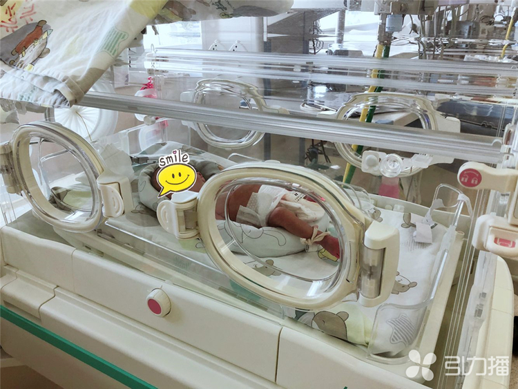 引力播：苏州2斤多宝宝出生，孕妈头昏眼花可得当心.jpg