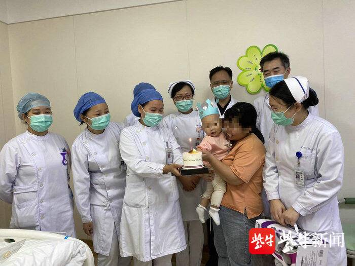 扬子晚报（紫牛新闻）：苏州一岁女孩患上横纹肌样瘤.jpg